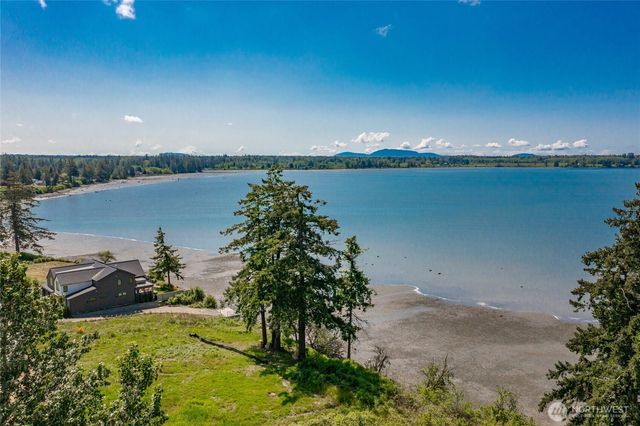 16 Seaside Drive, Blaine, WA 98230