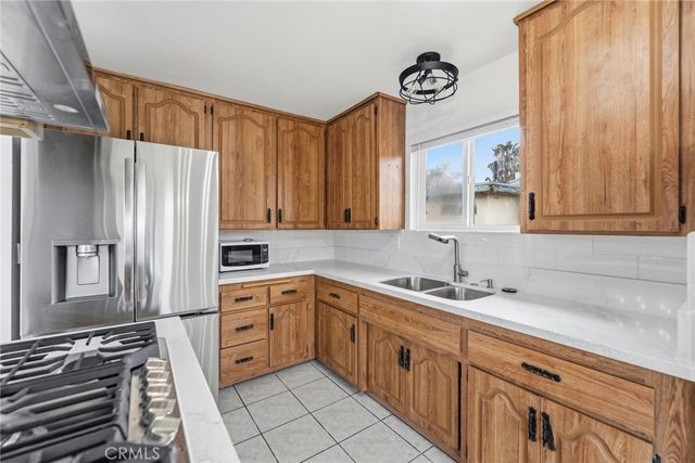 19402 S Enslow S, Carson, CA 90746