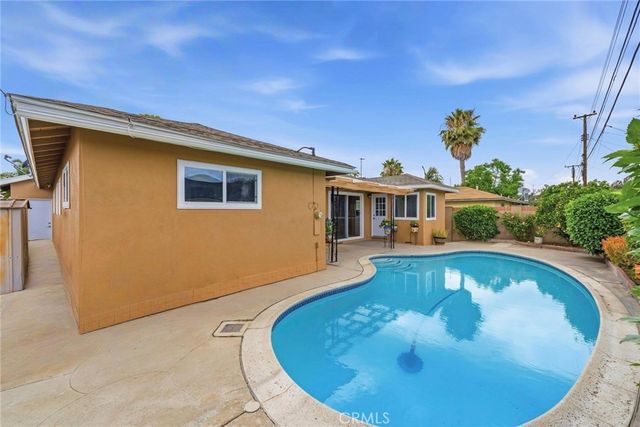 19402 S Enslow S, Carson, CA 90746
