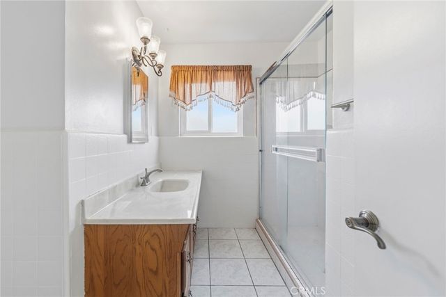 19402 S Enslow S, Carson, CA 90746