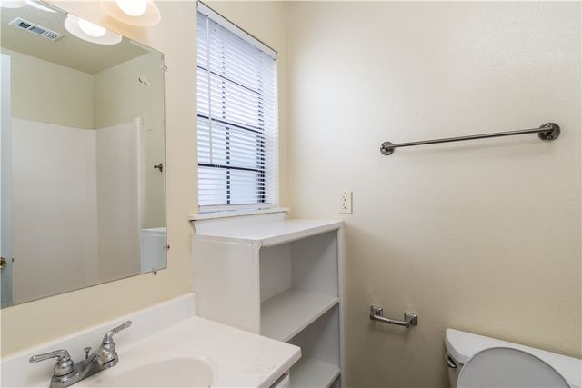 1012 Autumn C, College Station, TX 77840