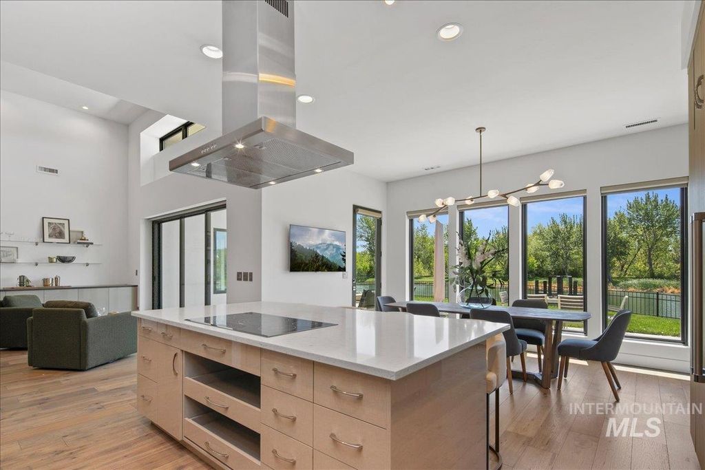 1745 E Lone Shore Lane, Eagle, ID 83616 photo 14