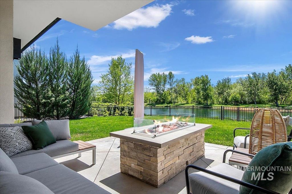 1745 E Lone Shore Lane, Eagle, ID 83616 photo 35