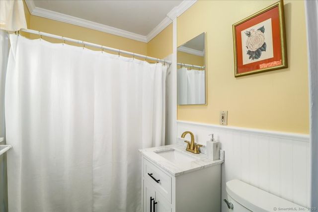 5 Laurel Hill Road North, Sherman, CT 06784