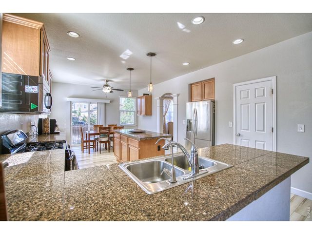 1667 Kelmsley Ct, Windsor, CO 80550