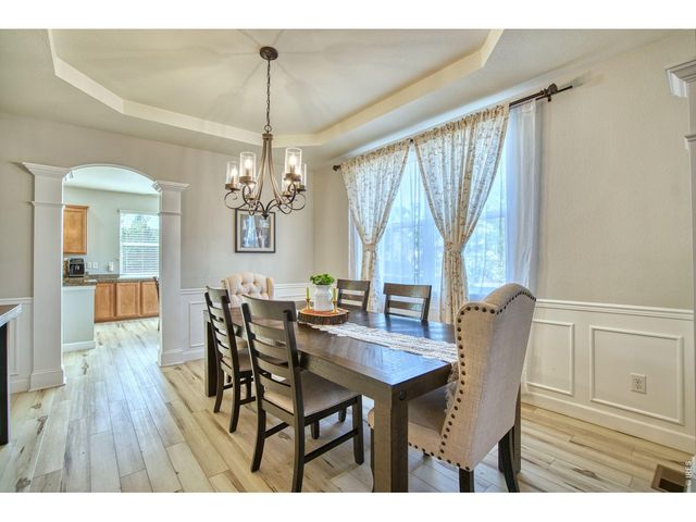 1667 Kelmsley Ct, Windsor, CO 80550