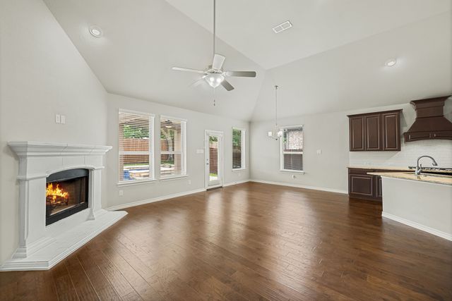 1012 Lake Sierra Way, Little Elm, TX 75068