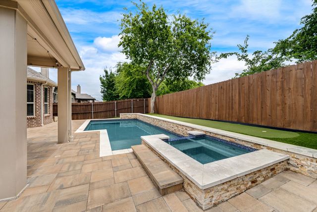 1012 Lake Sierra Way, Little Elm, TX 75068