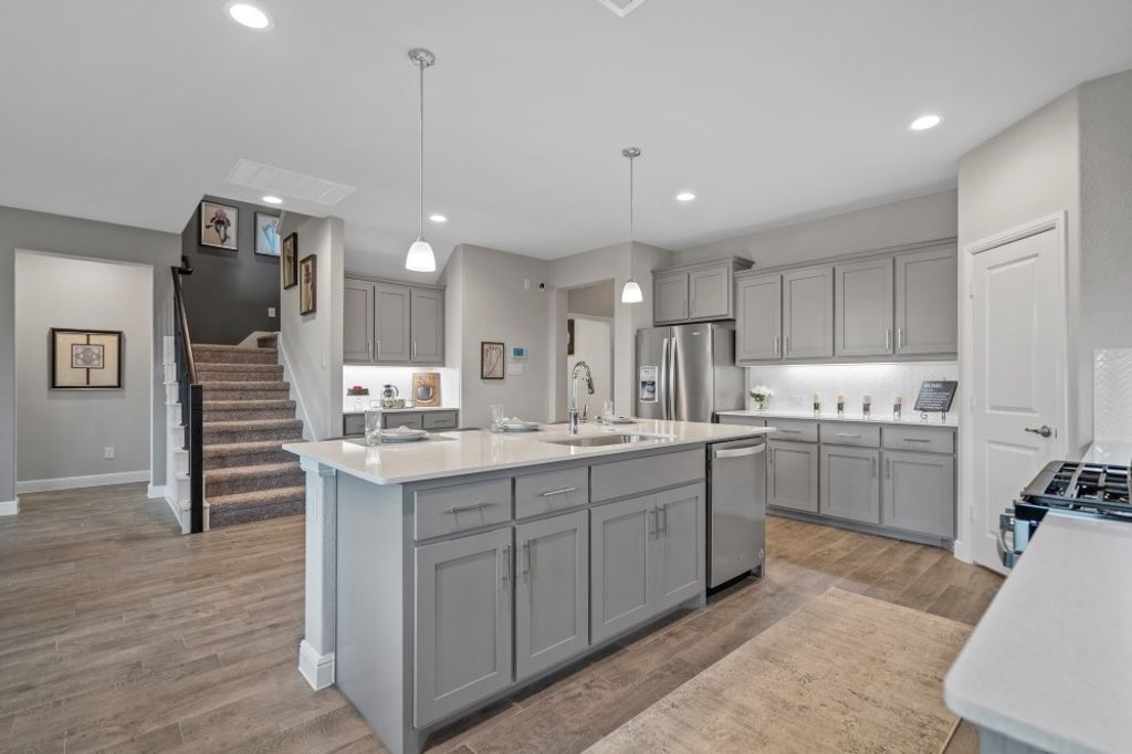 733 RUBICON Road, Fort Worth, TX 76247 — photo 4
