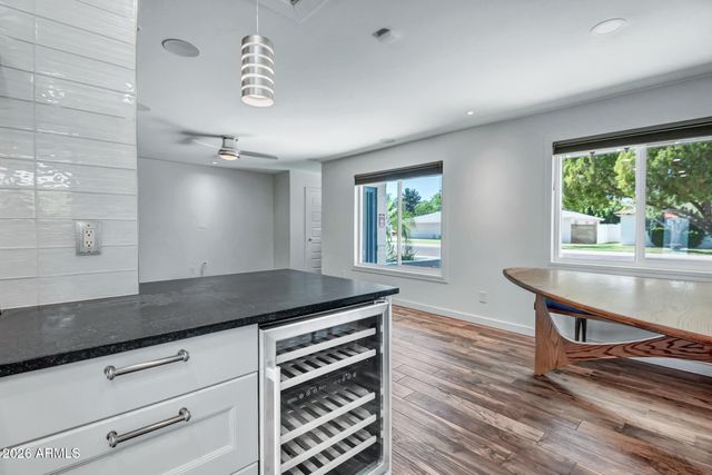 5311 N 8th Avenue, Phoenix, AZ 85013