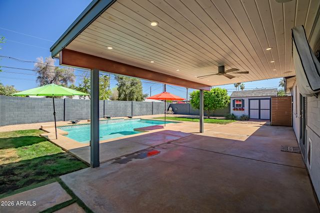 5311 N 8th Avenue, Phoenix, AZ 85013