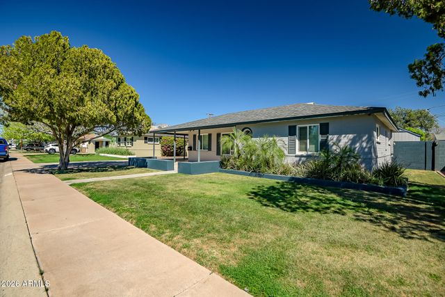 5311 N 8th Avenue, Phoenix, AZ 85013