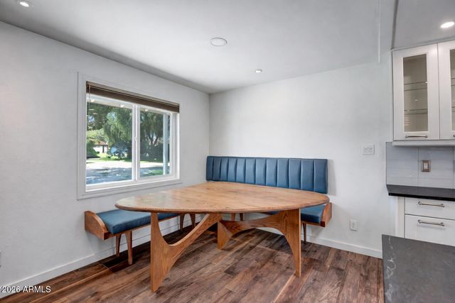 5311 N 8th Avenue, Phoenix, AZ 85013