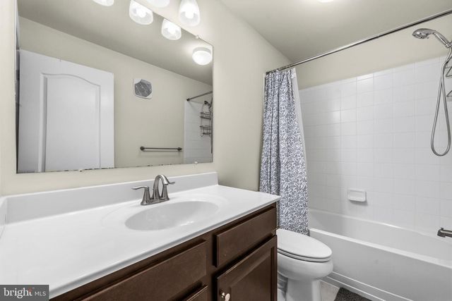 4724 DANE RIDGE CIR, Woodbridge, VA 22193