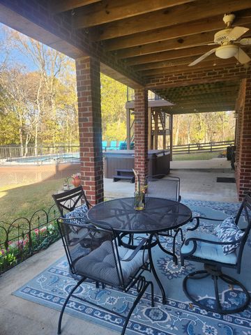 238 Ridgewater Way, Mount Juliet, TN 37122