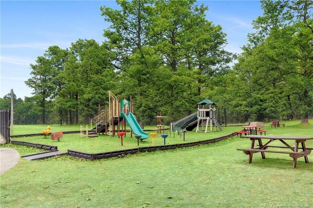 85 Lakewood View, Sanford, NC 27332