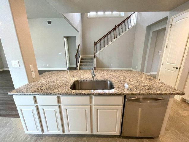 218 Summer Pointe DR, Buda, TX 78610