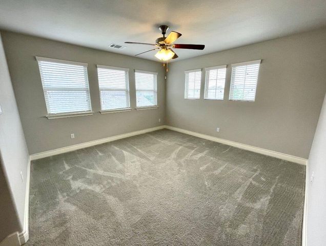 218 Summer Pointe DR, Buda, TX 78610