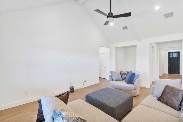 1190 Imperial Ranch Way, Dayton, TX 77535