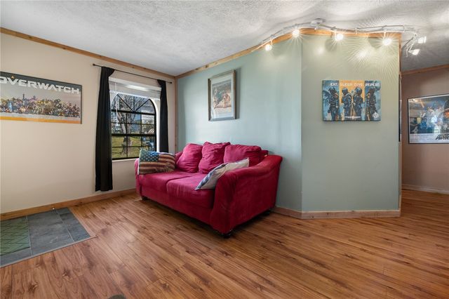 823 N Oak Street, Harrison, AR 72601