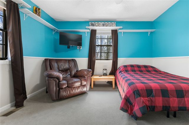 823 N Oak Street, Harrison, AR 72601