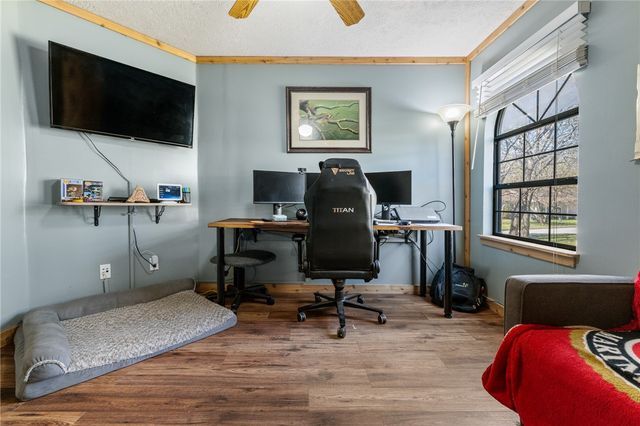 823 N Oak Street, Harrison, AR 72601