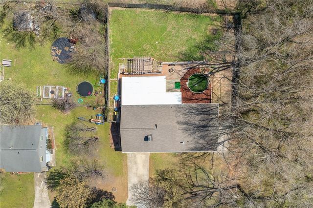 823 N Oak Street, Harrison, AR 72601