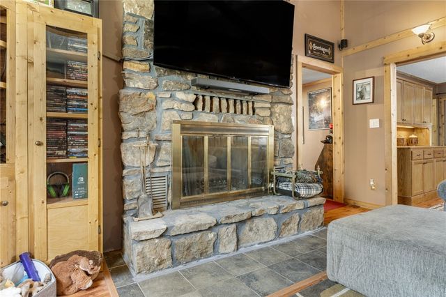 823 N Oak Street, Harrison, AR 72601