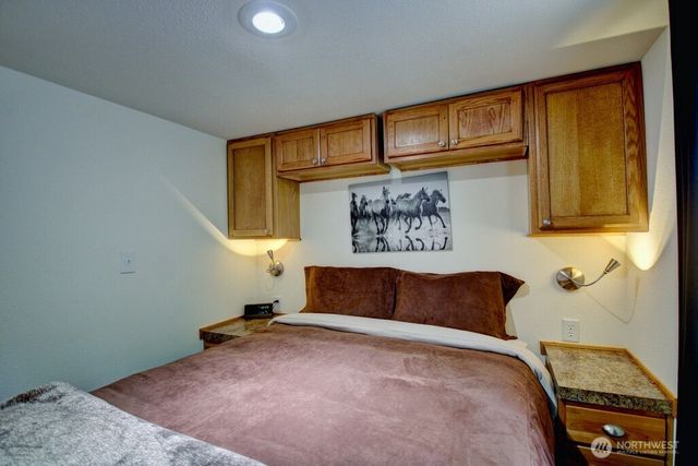 33 2 Wilderness Way, Deming, WA 98244