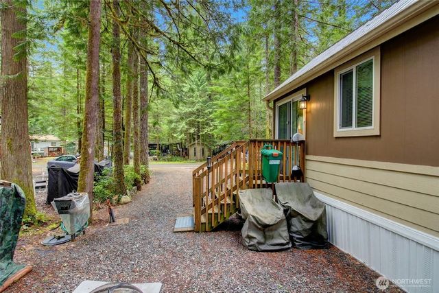 33 2 Wilderness Way, Deming, WA 98244