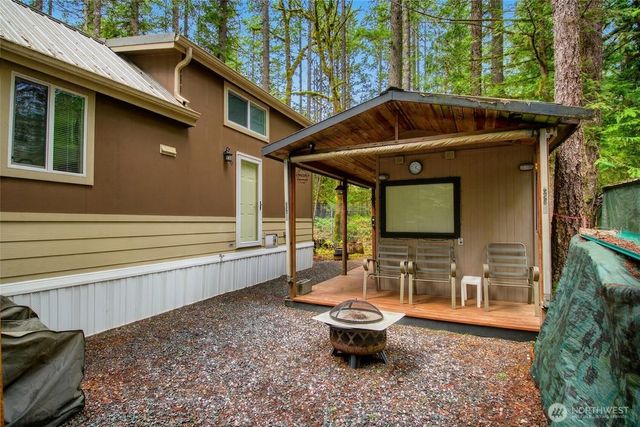 33 2 Wilderness Way, Deming, WA 98244