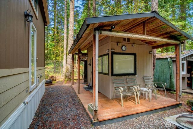 33 2 Wilderness Way, Deming, WA 98244