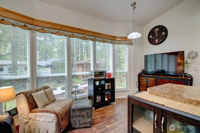 33 2 Wilderness Way, Deming, WA 98244