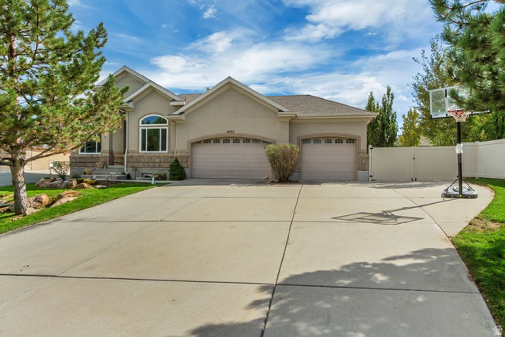 6093 W HERITAGE HILL LN, Herriman, UT 84096 — photo 3