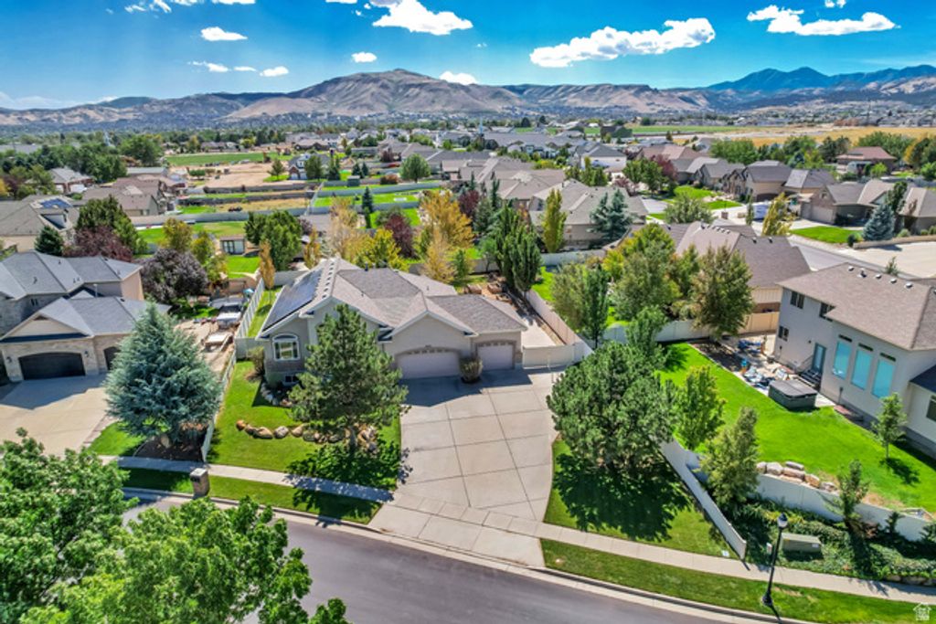 6093 W HERITAGE HILL LN, Herriman, UT 84096 — photo 5