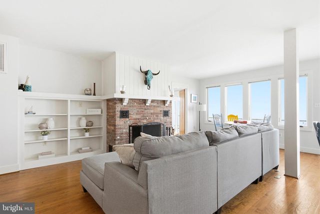 5424 BEACH DR, Saint Leonard, MD 20685