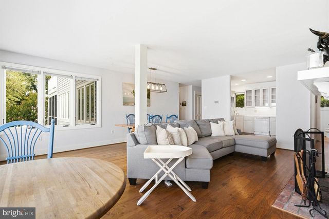5424 BEACH DR, Saint Leonard, MD 20685