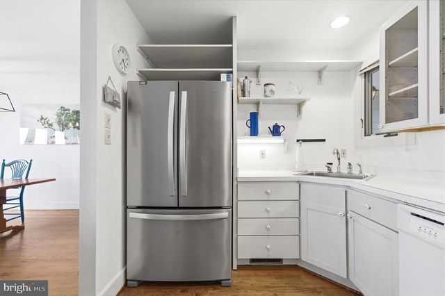 5424 BEACH DR, Saint Leonard, MD 20685