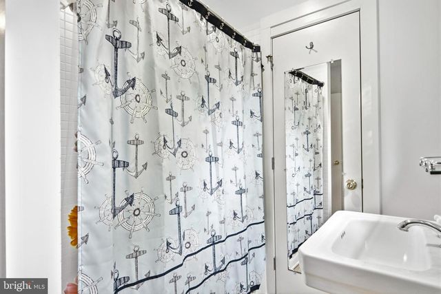 5424 BEACH DR, Saint Leonard, MD 20685