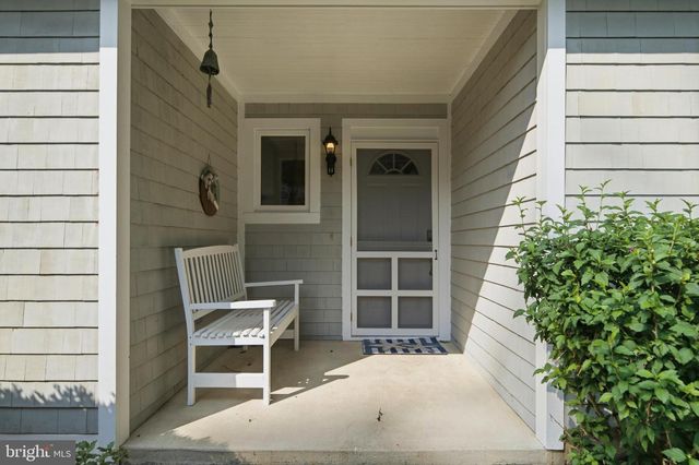 5424 BEACH DR, Saint Leonard, MD 20685