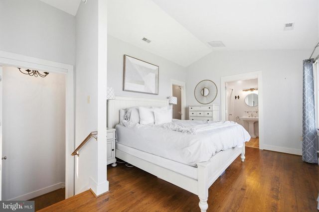 5424 BEACH DR, Saint Leonard, MD 20685