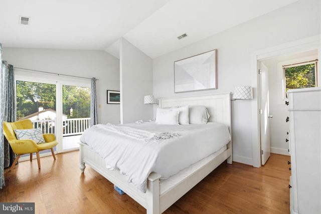5424 BEACH DR, Saint Leonard, MD 20685