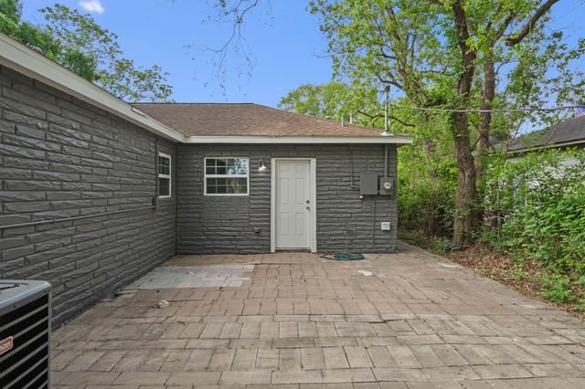 1614 Palmwood Drive, Pasadena, TX 77502