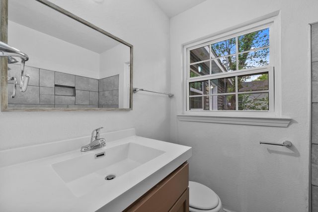 1614 Palmwood Drive, Pasadena, TX 77502