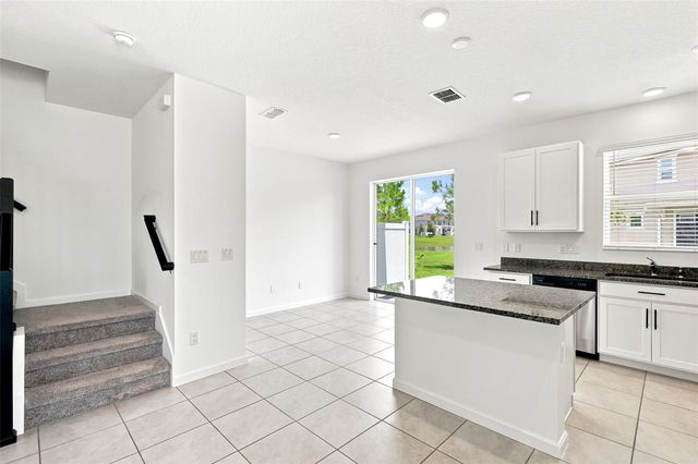 865 SPRING PALMS LOOP, Orlando, FL 32828