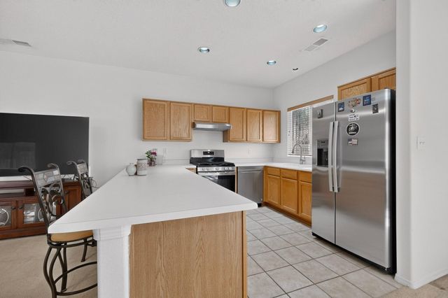 7711 Calle Armonia NE, Albuquerque, NM 87113
