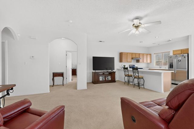 7711 Calle Armonia NE, Albuquerque, NM 87113