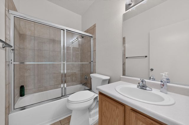 7711 Calle Armonia NE, Albuquerque, NM 87113