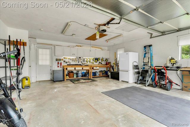375 Senate Avenue, Ypsilanti Charter Township, MI 48197