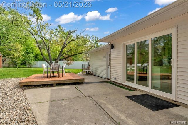 375 Senate Avenue, Ypsilanti Charter Township, MI 48197